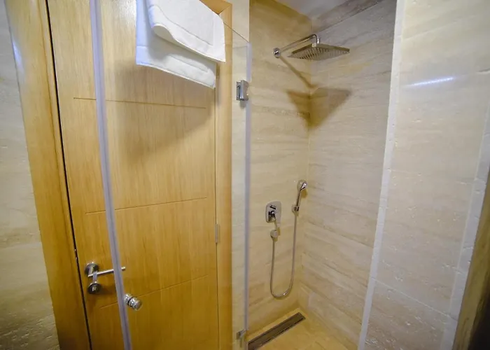 公寓 Viking Gold 2 *